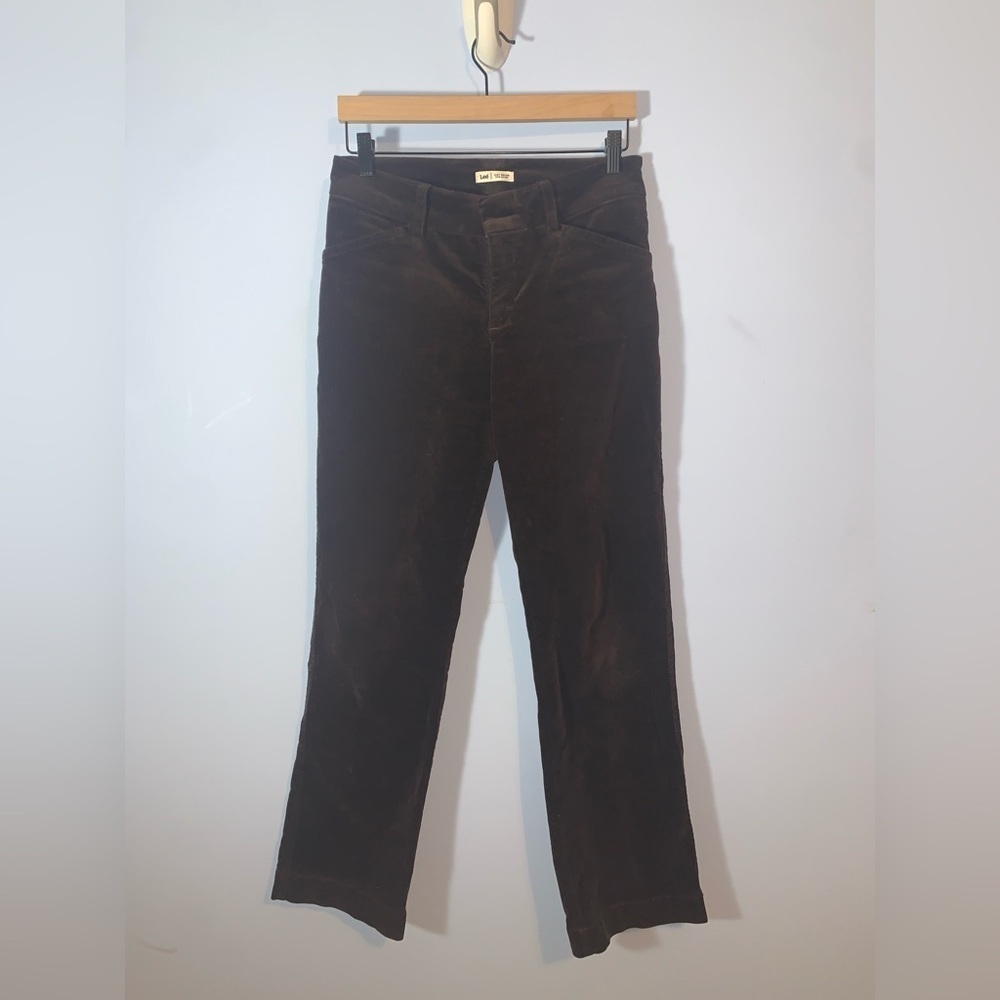 Lee just below the waist brown corduroy pants size 4 straight leg